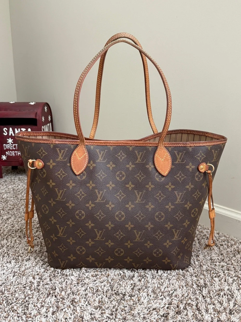 Authentic Louis Vuitton Neverfull MM Monogram Canvas